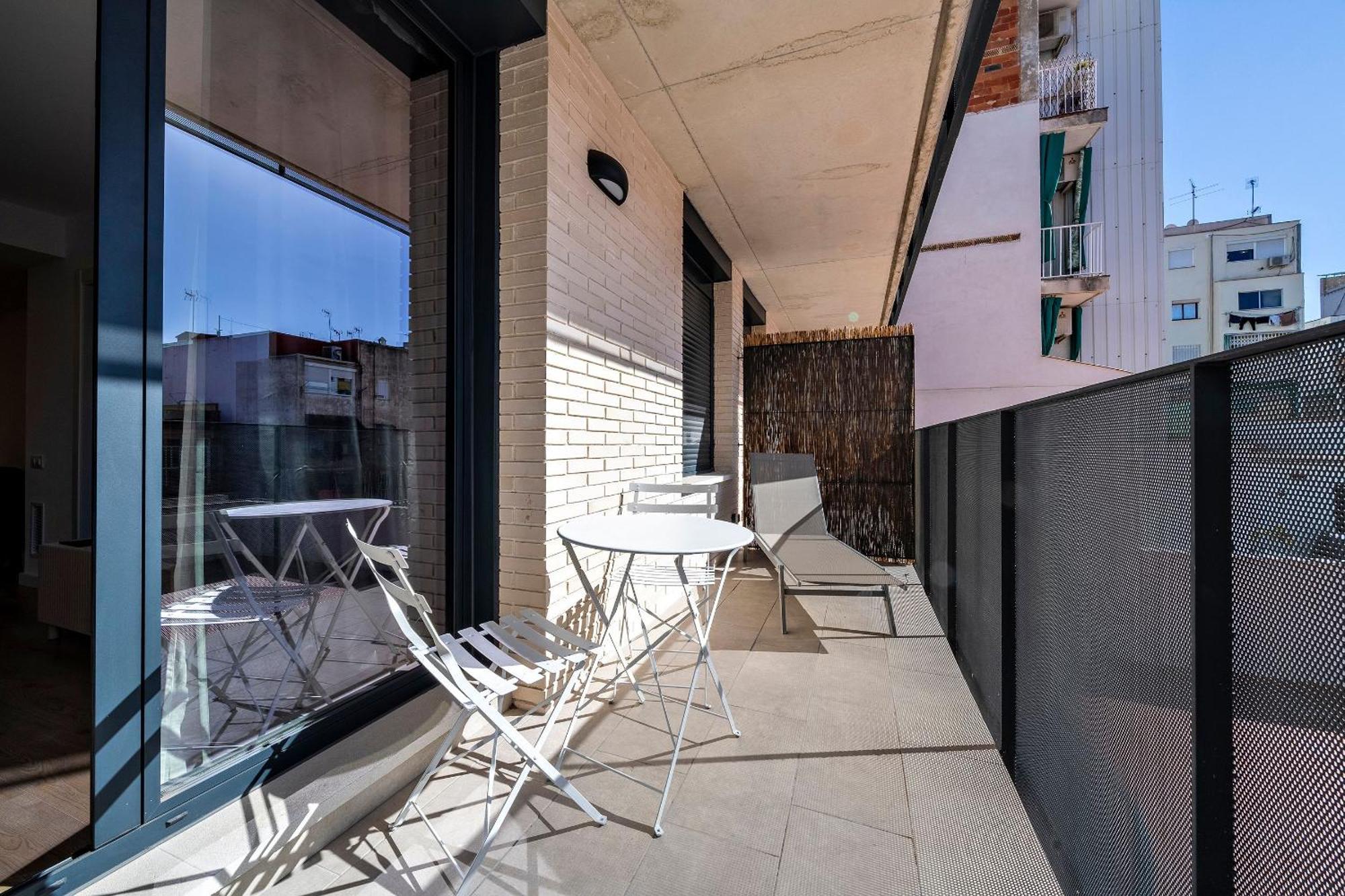 Habitat Apartments Teatre لوسبيتاليت دي يوبريغات المظهر الخارجي الصورة